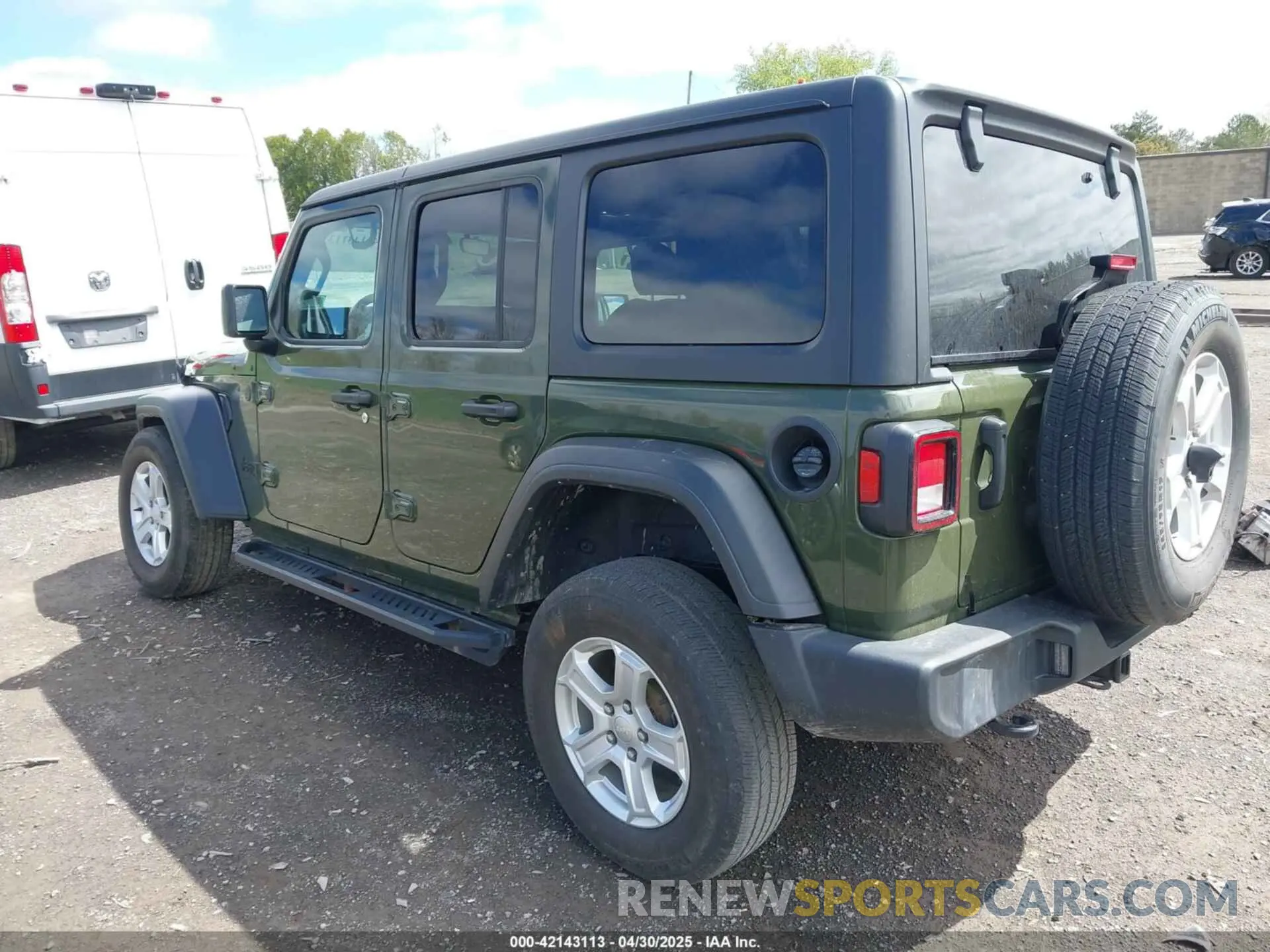 3 Photograph of a damaged car 1C4HJXDG4NW176957 JEEP WRANGLER UNLIMITED 2022