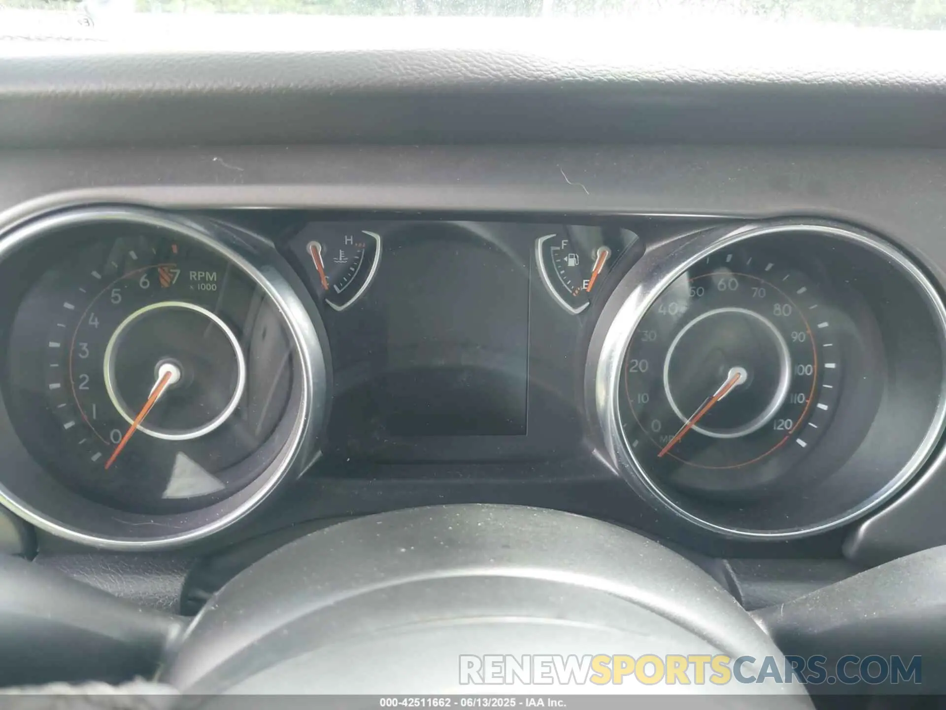 16 Photograph of a damaged car 1C4HJXDG8NW134825 JEEP WRANGLER UNLIMITED 2022