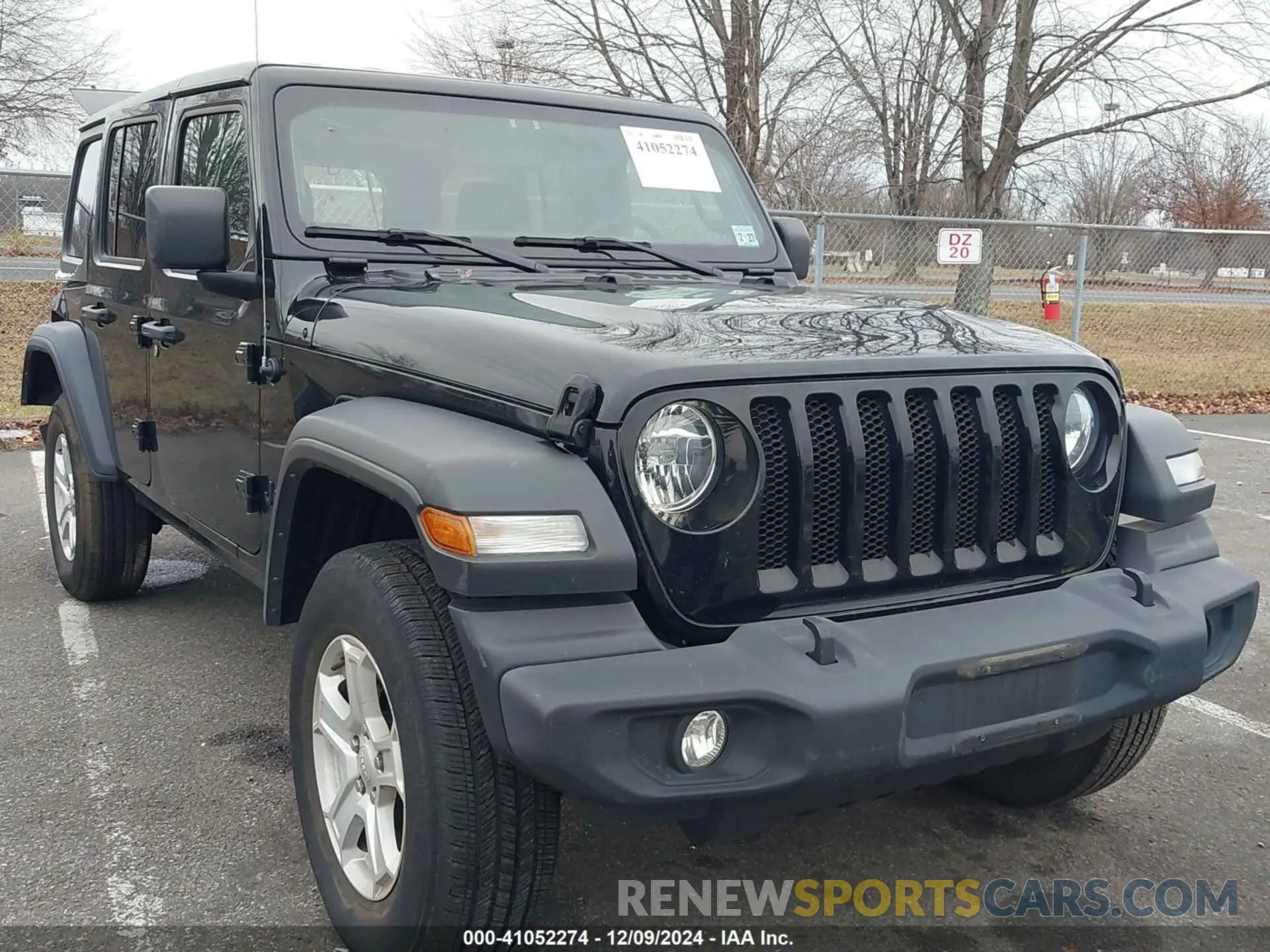 1 Photograph of a damaged car 1C4HJXDN3NW132771 JEEP WRANGLER UNLIMITED 2022