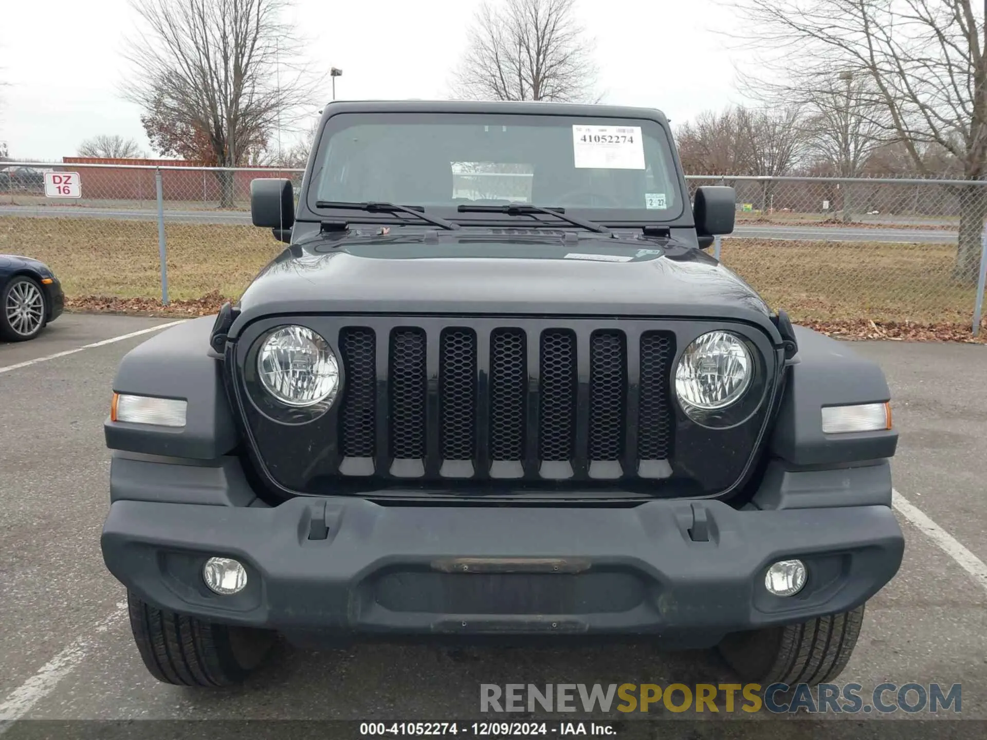 12 Photograph of a damaged car 1C4HJXDN3NW132771 JEEP WRANGLER UNLIMITED 2022