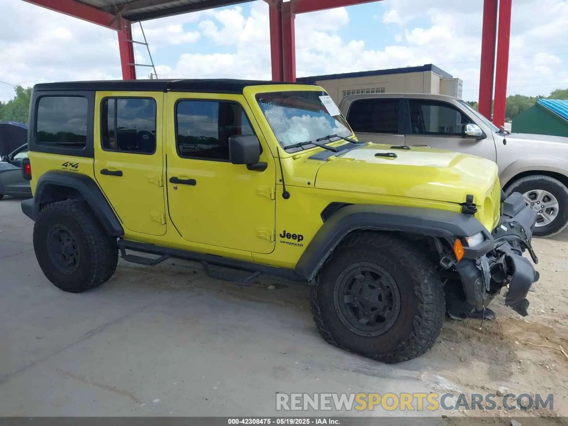 13 Photograph of a damaged car 1C4HJXDN7NW258132 JEEP WRANGLER UNLIMITED 2022