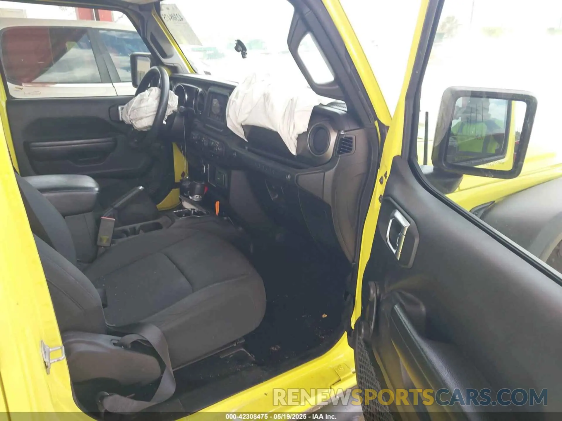 5 Photograph of a damaged car 1C4HJXDN7NW258132 JEEP WRANGLER UNLIMITED 2022
