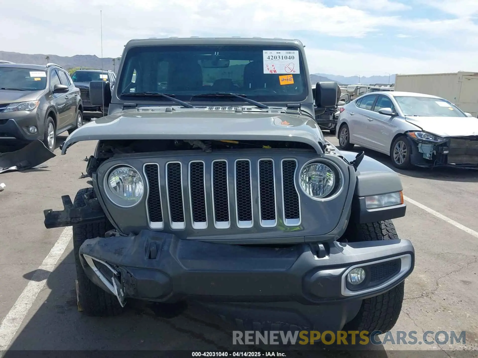 12 Photograph of a damaged car 1C4HJXEG8NW105243 JEEP WRANGLER UNLIMITED 2022
