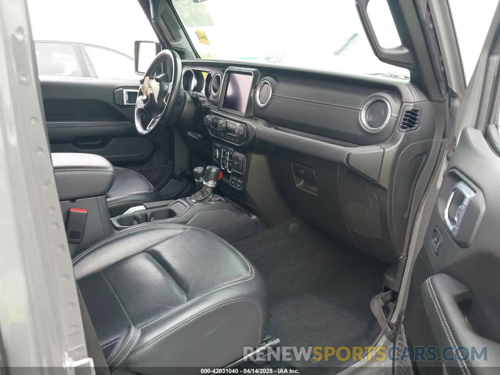 5 Photograph of a damaged car 1C4HJXEG8NW105243 JEEP WRANGLER UNLIMITED 2022