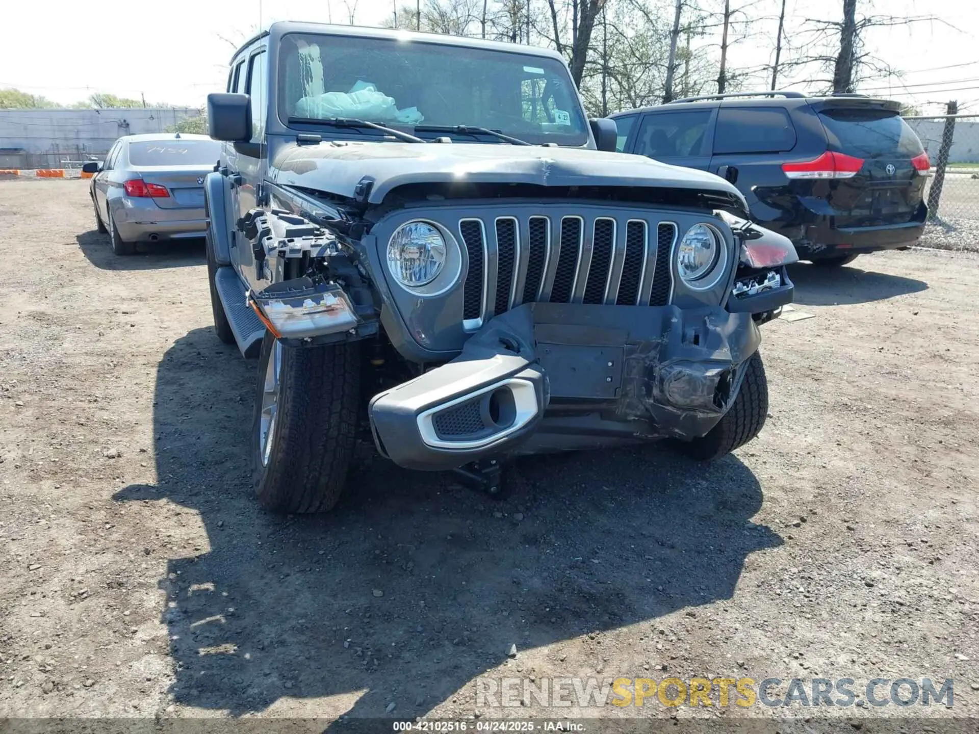 6 Photograph of a damaged car 1C4HJXEM7NW206585 JEEP WRANGLER UNLIMITED 2022