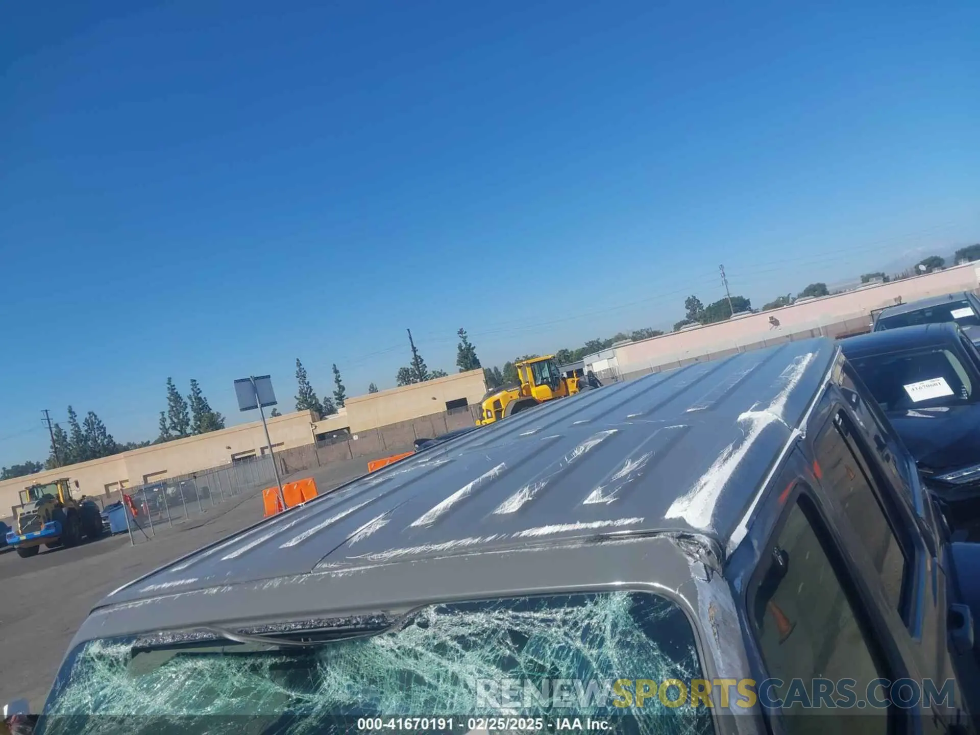 6 Photograph of a damaged car 1C4HJXENXNW138856 JEEP WRANGLER UNLIMITED 2022