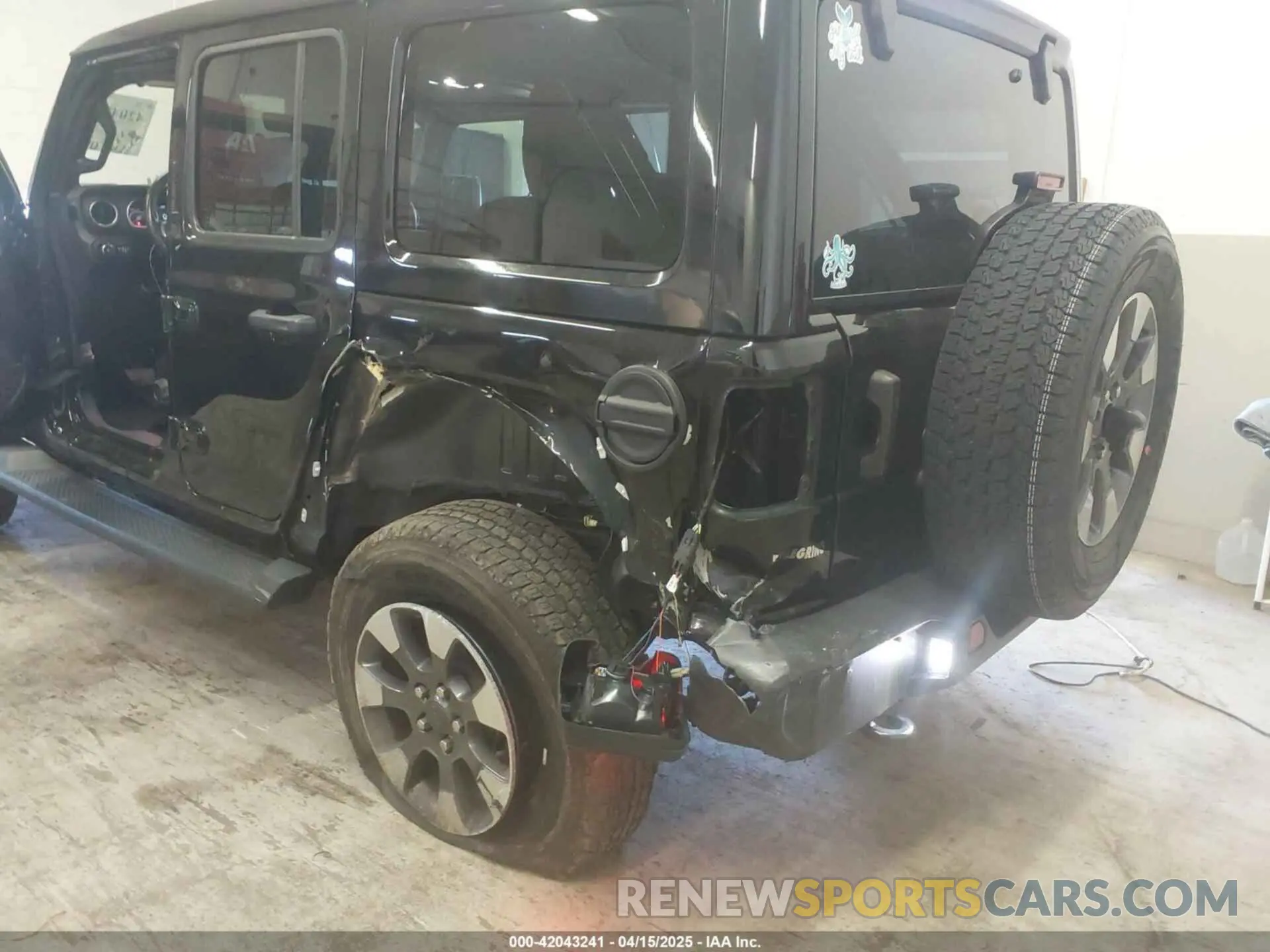6 Photograph of a damaged car 1C4HJXENXNW175227 JEEP WRANGLER UNLIMITED 2022