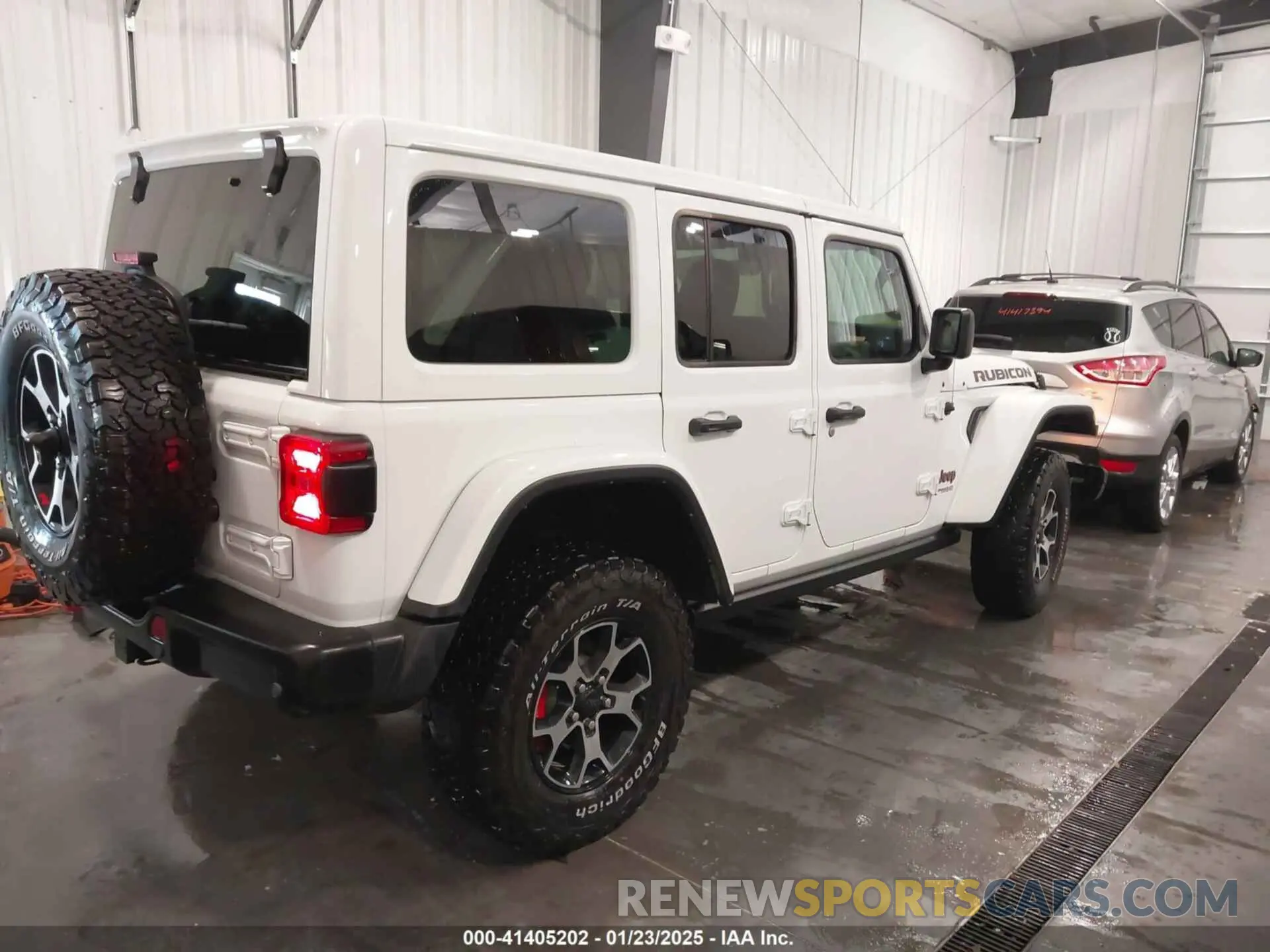 4 Photograph of a damaged car 1C4HJXFG7NW106446 JEEP WRANGLER UNLIMITED 2022
