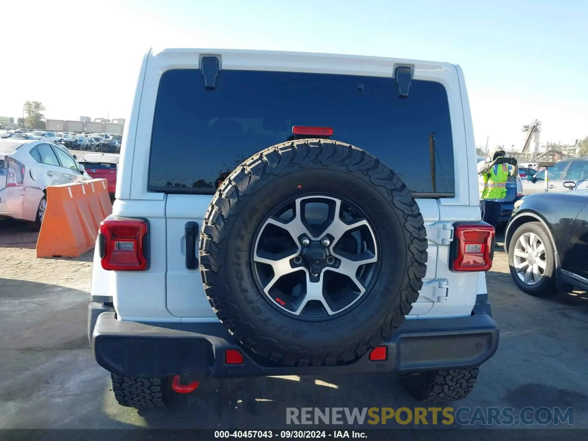 16 Photograph of a damaged car 1C4HJXFG7NW112876 JEEP WRANGLER UNLIMITED 2022