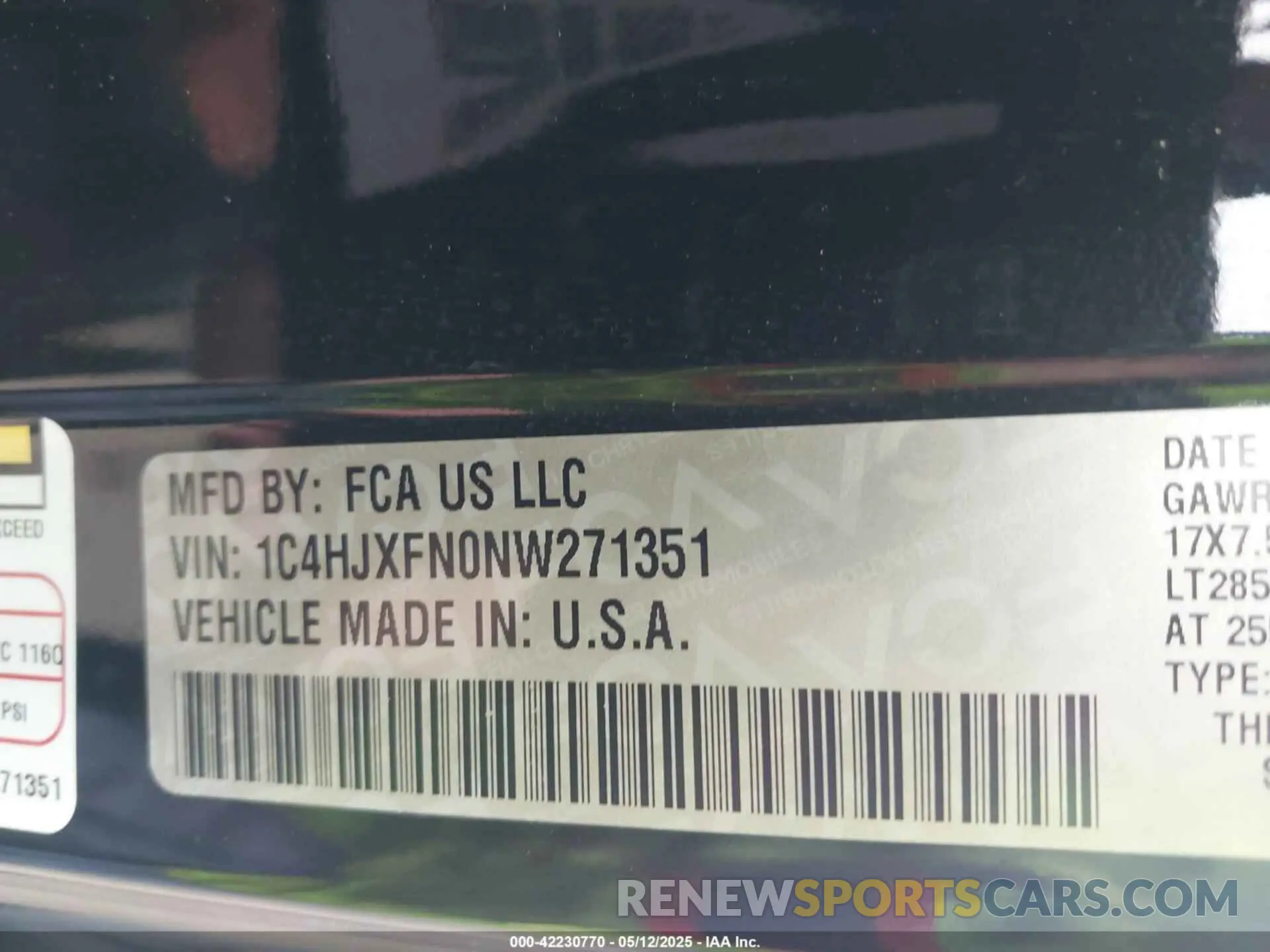 9 Photograph of a damaged car 1C4HJXFN0NW271351 JEEP WRANGLER UNLIMITED 2022