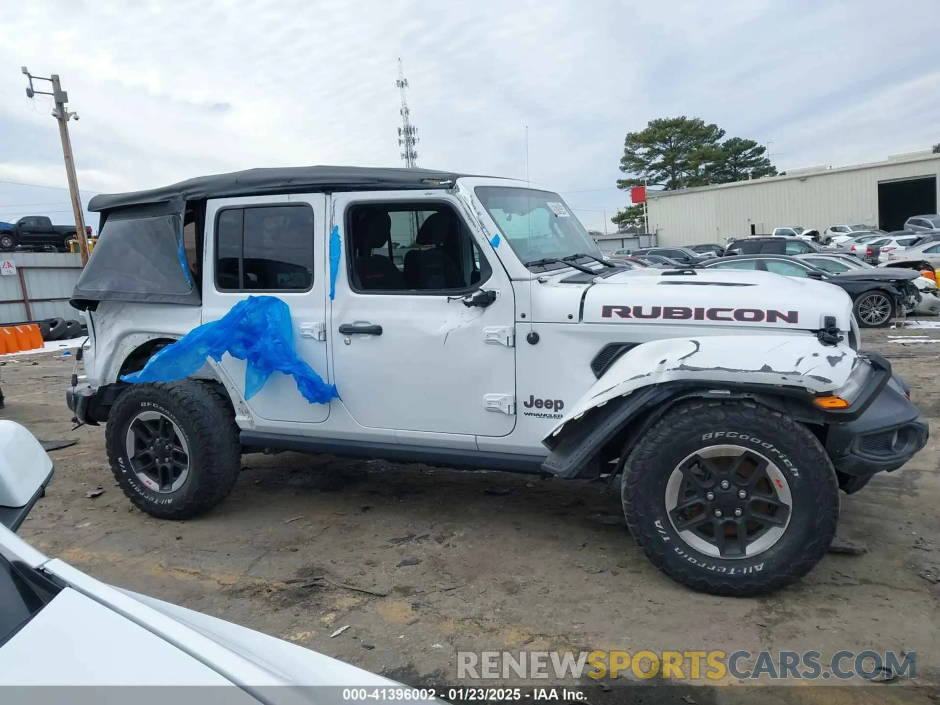 13 Photograph of a damaged car 1C4HJXFN4NW123610 JEEP WRANGLER UNLIMITED 2022
