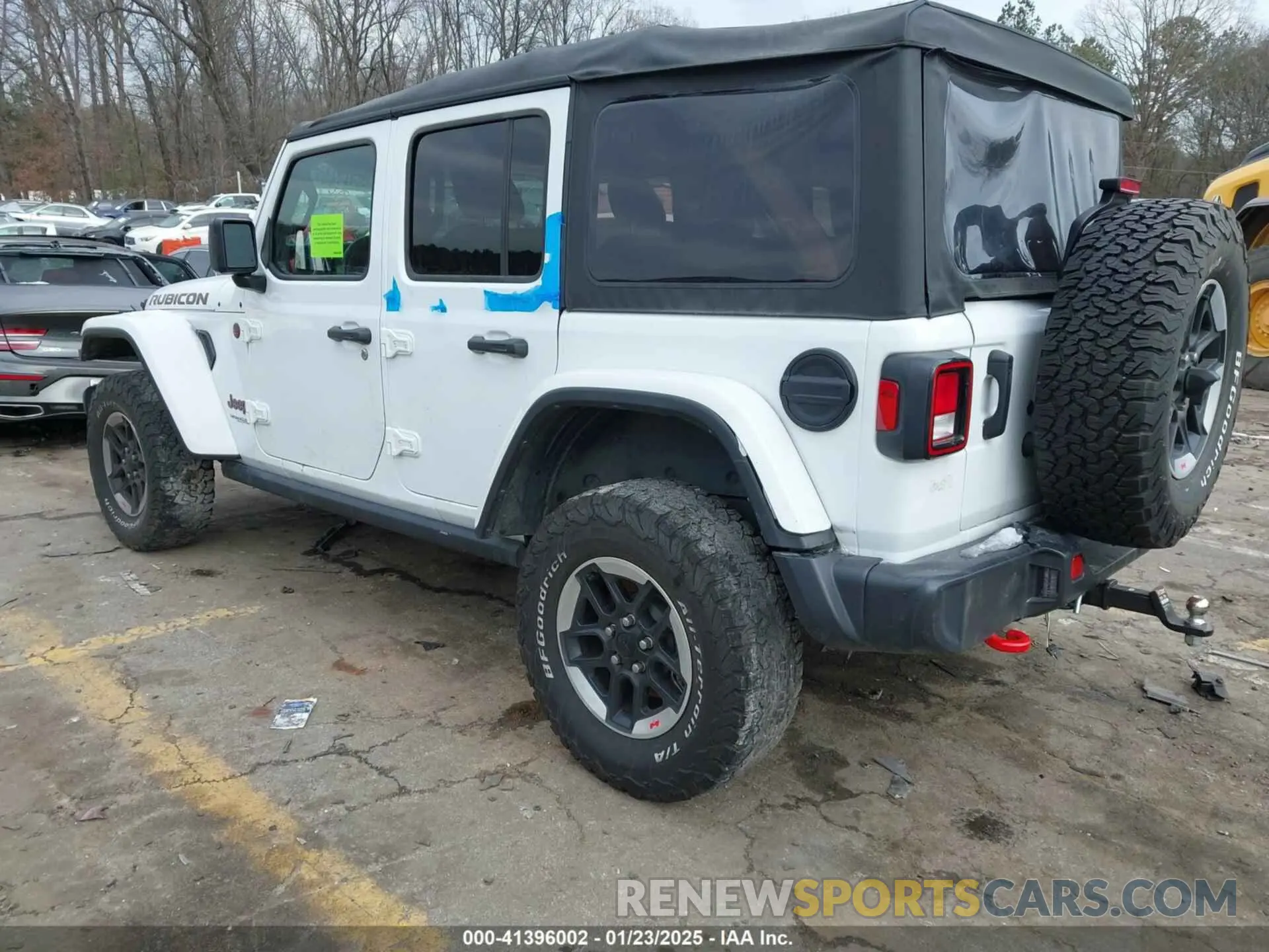 3 Photograph of a damaged car 1C4HJXFN4NW123610 JEEP WRANGLER UNLIMITED 2022