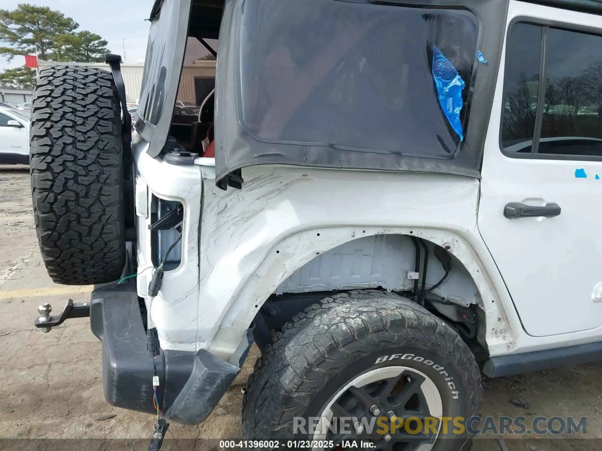 6 Photograph of a damaged car 1C4HJXFN4NW123610 JEEP WRANGLER UNLIMITED 2022