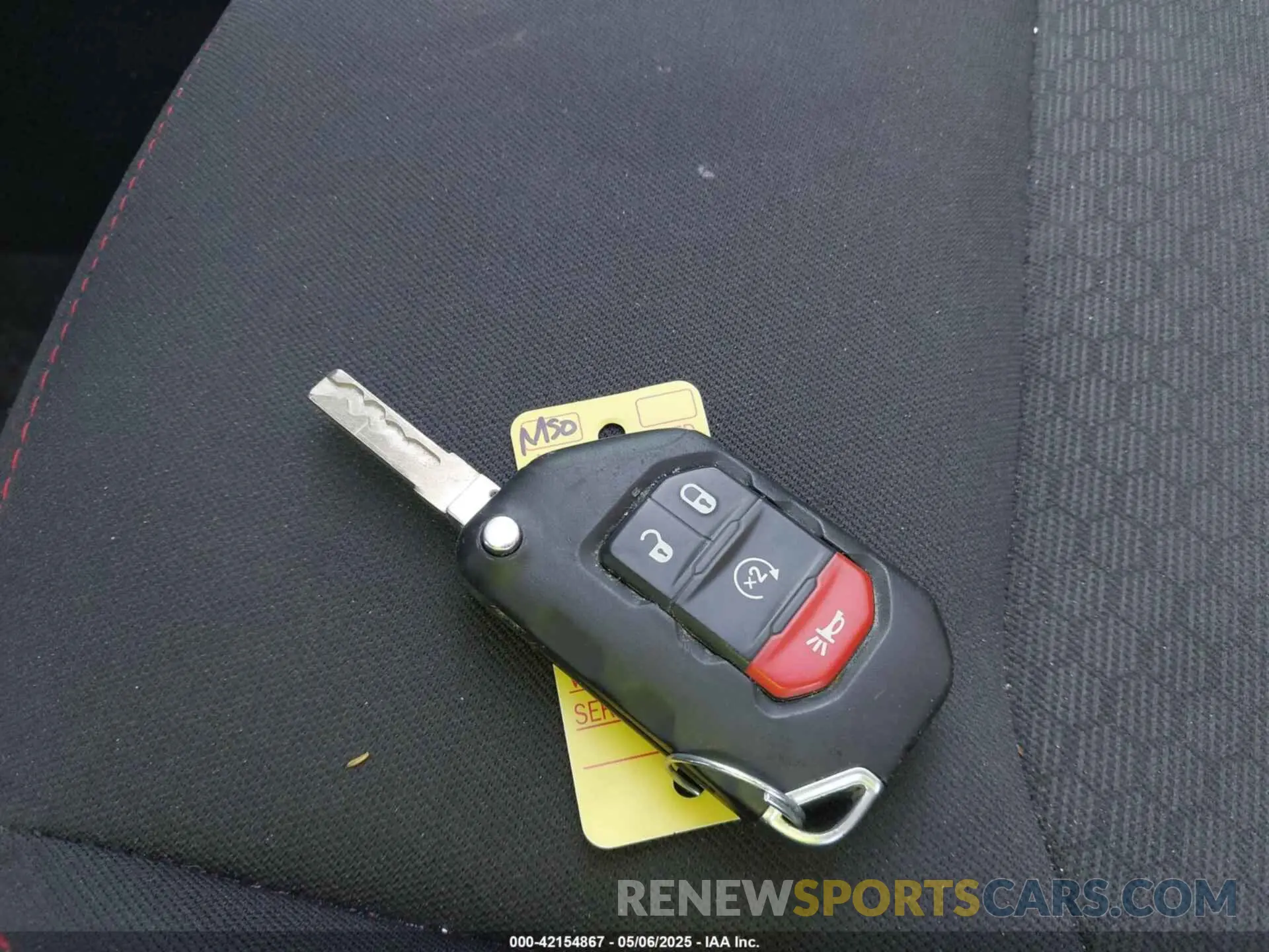 11 Photograph of a damaged car 1C4HJXFNXNW270269 JEEP WRANGLER UNLIMITED 2022