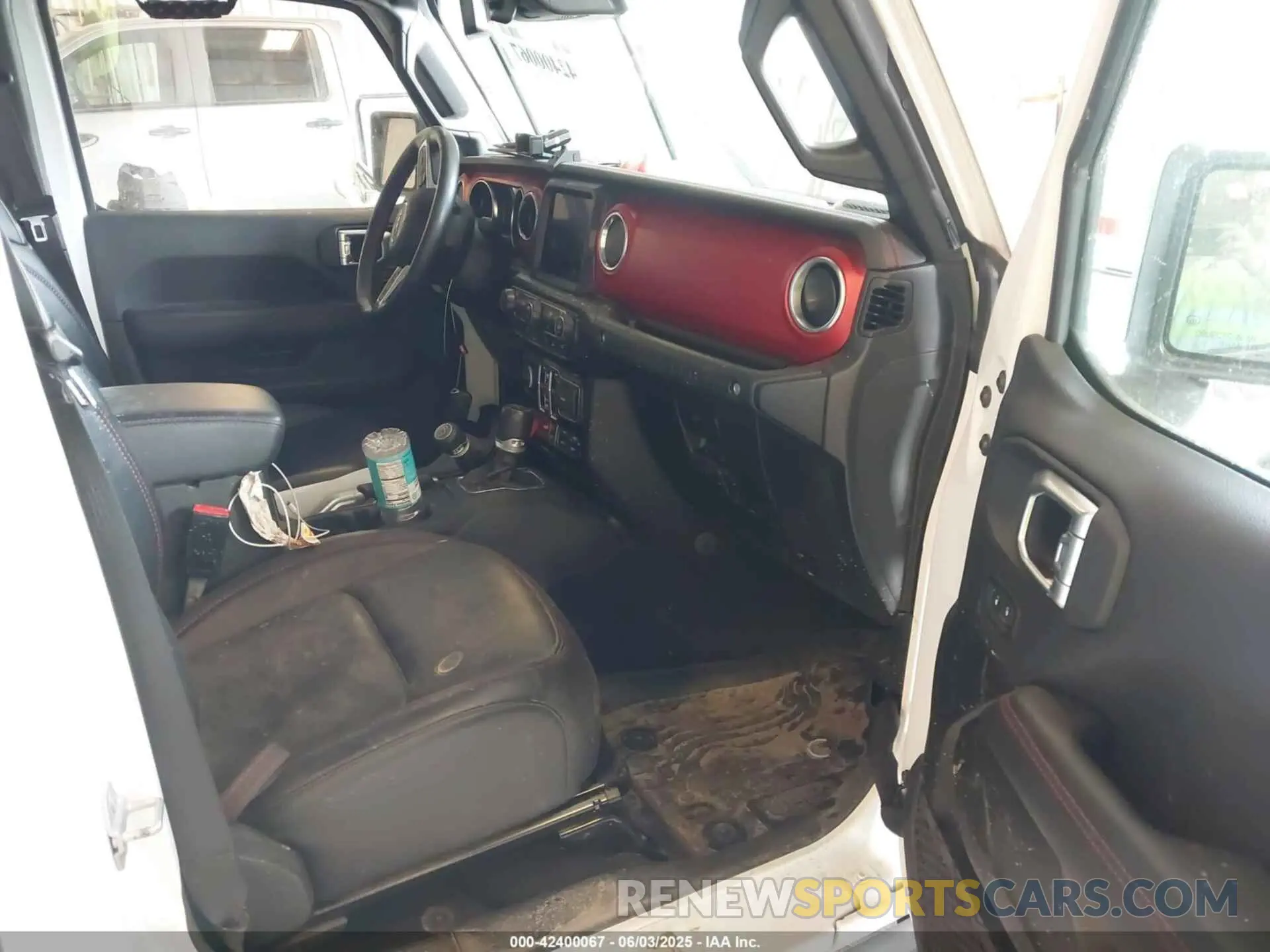 5 Photograph of a damaged car 1C4JJXFM0NW154202 JEEP WRANGLER UNLIMITED 2022