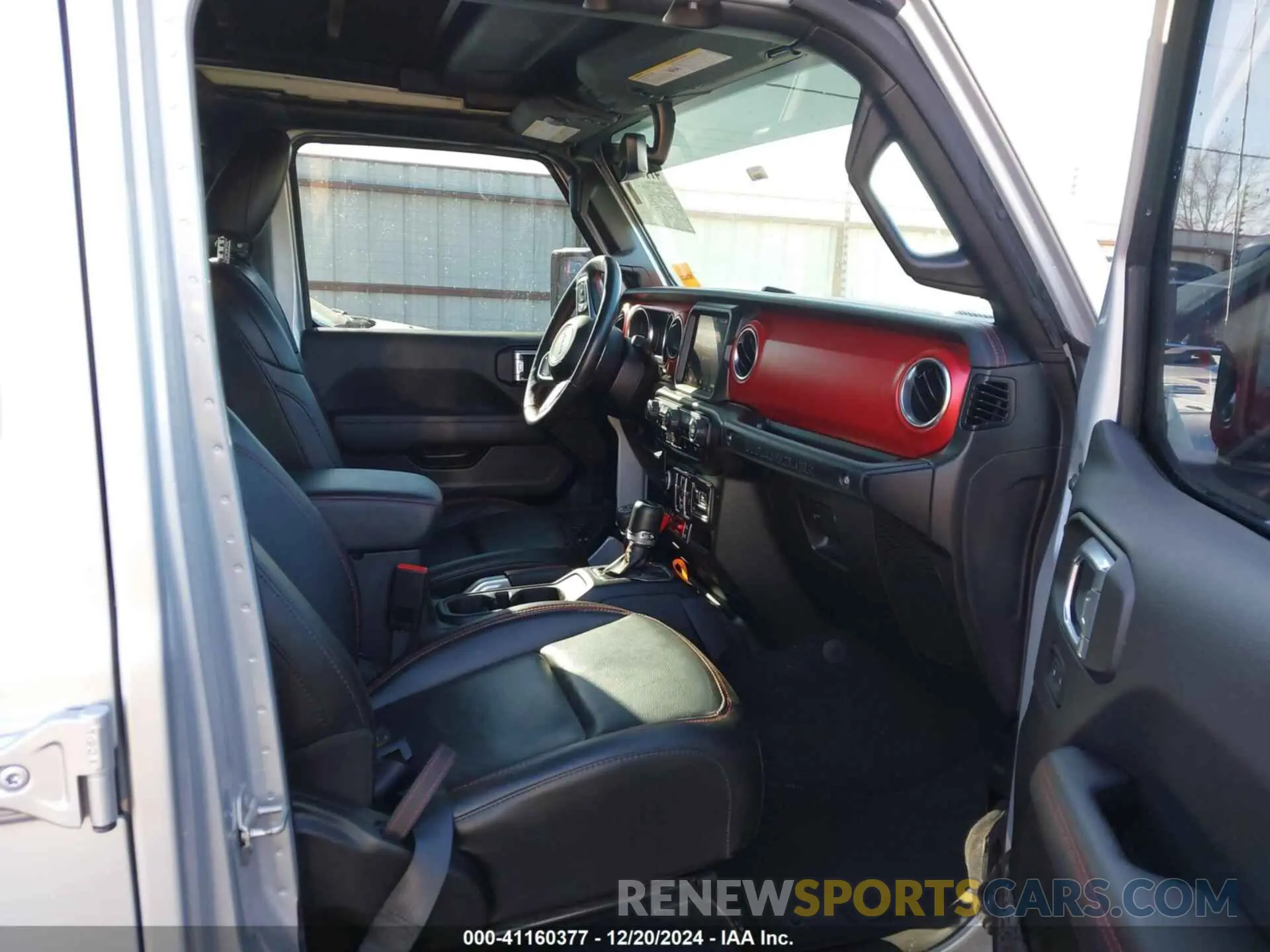 5 Photograph of a damaged car 1C4JJXFM7NW156139 JEEP WRANGLER UNLIMITED 2022