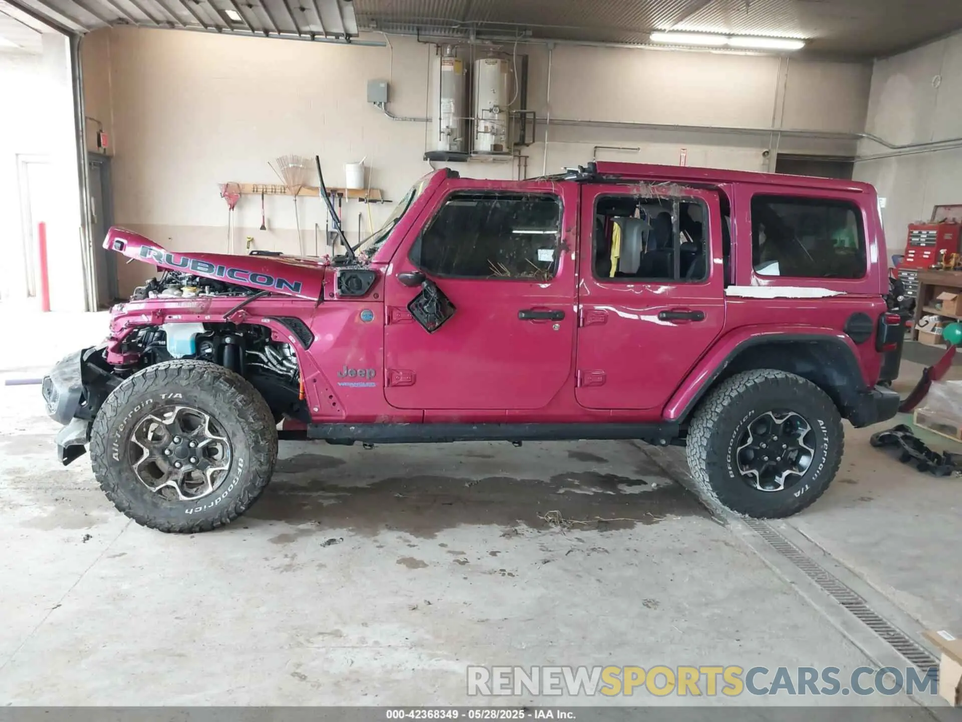 14 Photograph of a damaged car 1C4JJXR60NW153192 JEEP WRANGLER UNLIMITED 2022