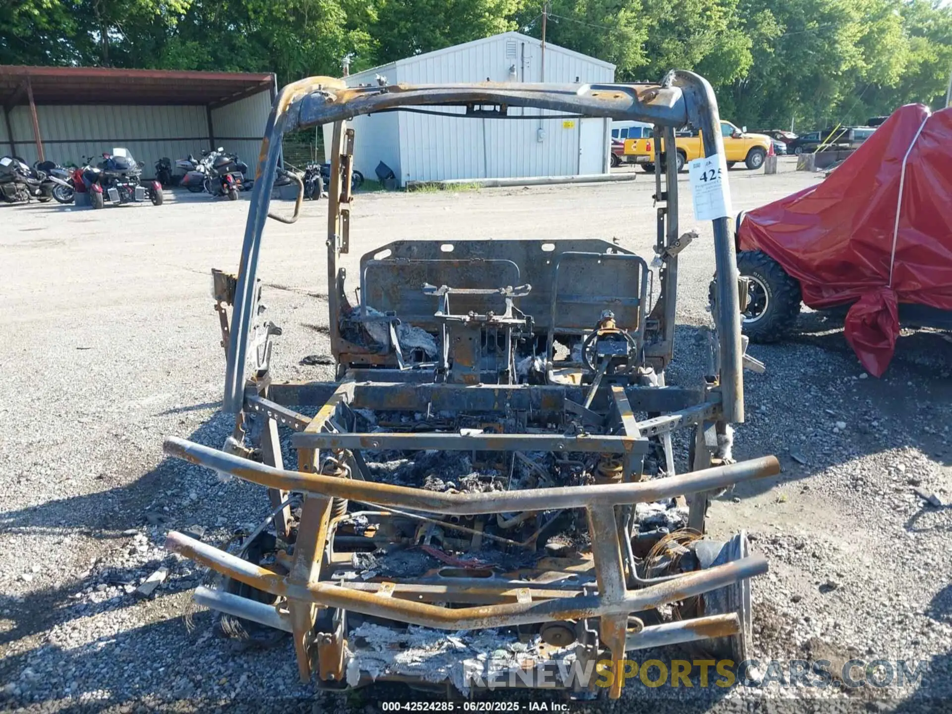 6 Photograph of a damaged car 1M0835RACNM050372 JOHN DEERE OTHER 2022