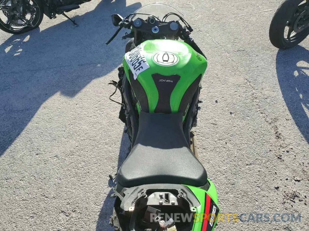 6 Photograph of a damaged car JKBZXJH14PA019392 KAWASAKI ZX636 K 2023