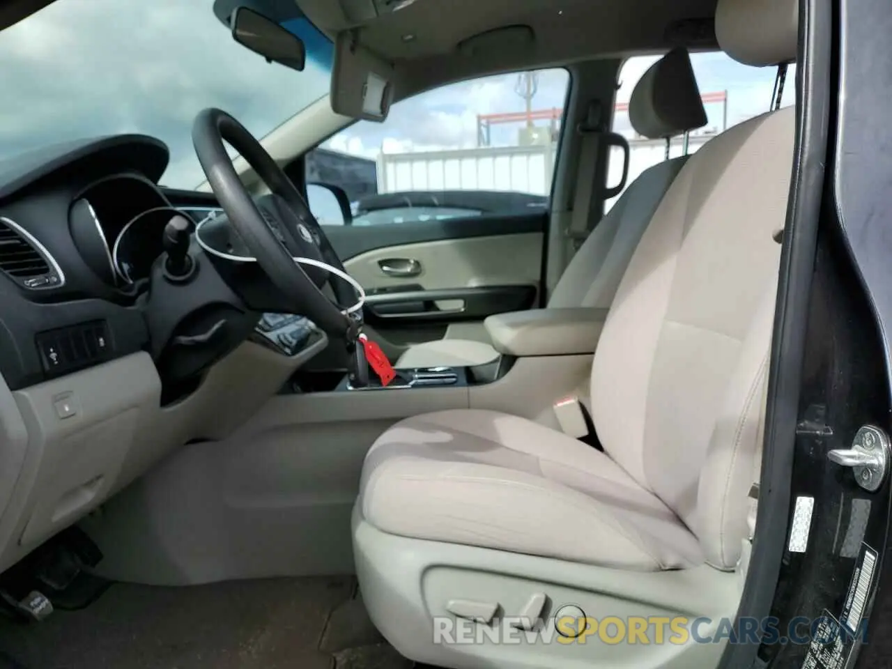7 Photograph of a damaged car KNDMB5C10K6550506 KIA All Models 2019
