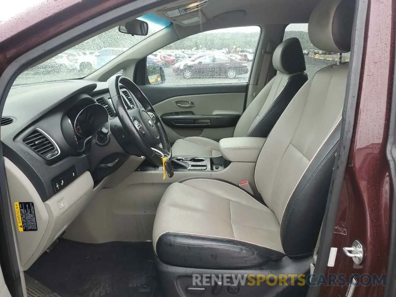 7 Photograph of a damaged car KNDMB5C13K6539189 KIA All Models 2019