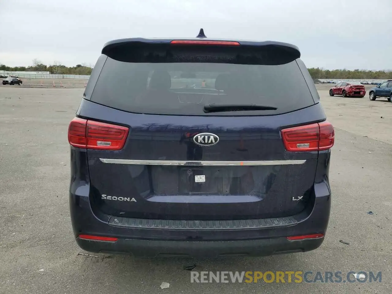 6 Photograph of a damaged car KNDMB5C13K6564982 KIA All Models 2019