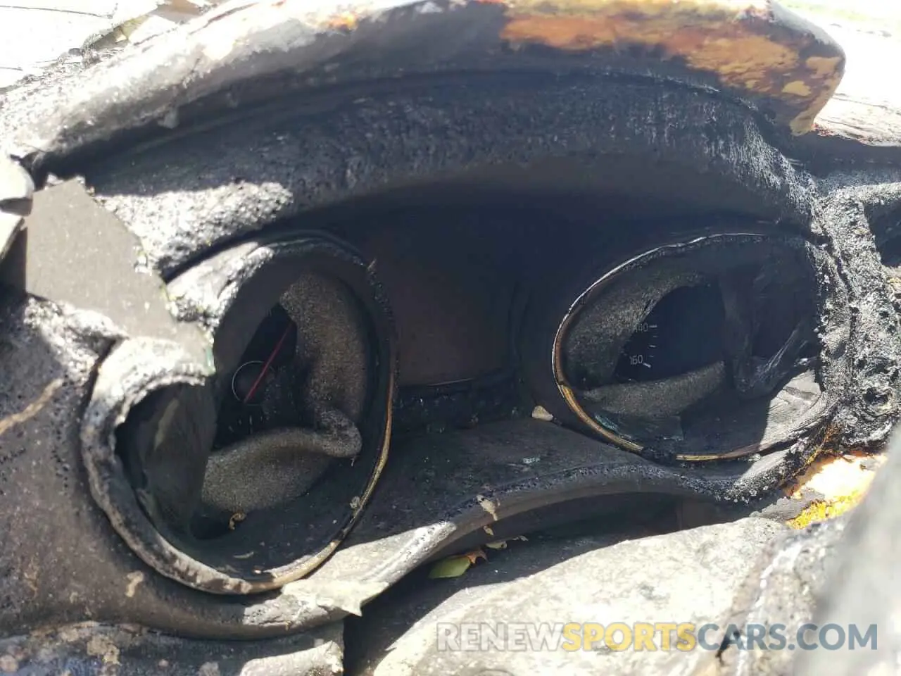 9 Photograph of a damaged car KNDMB5C14K6516200 KIA All Models 2019