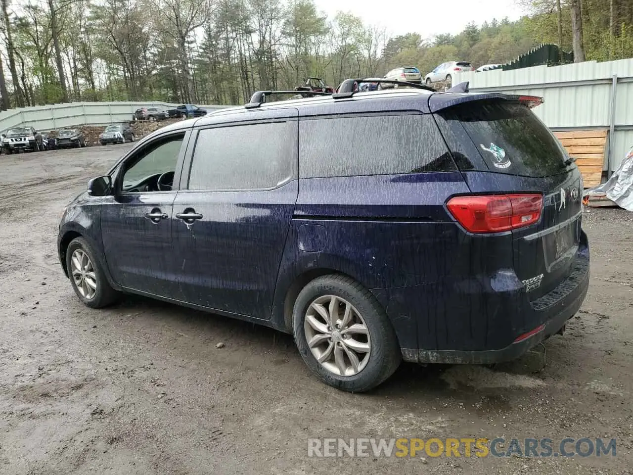 2 Photograph of a damaged car KNDMB5C17K6500783 KIA All Models 2019