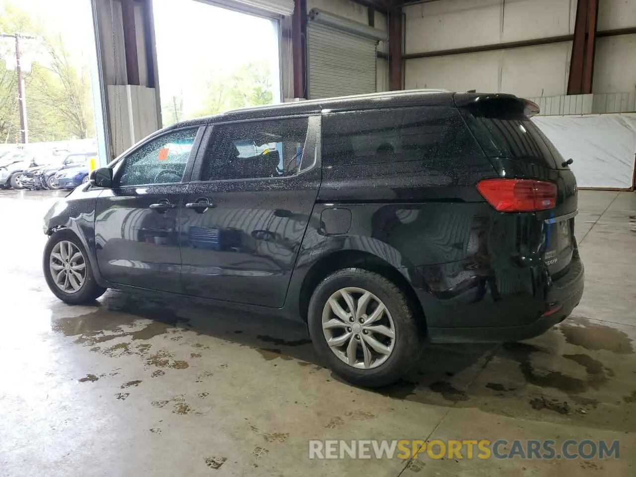 2 Photograph of a damaged car KNDMB5C17K6564905 KIA All Models 2019