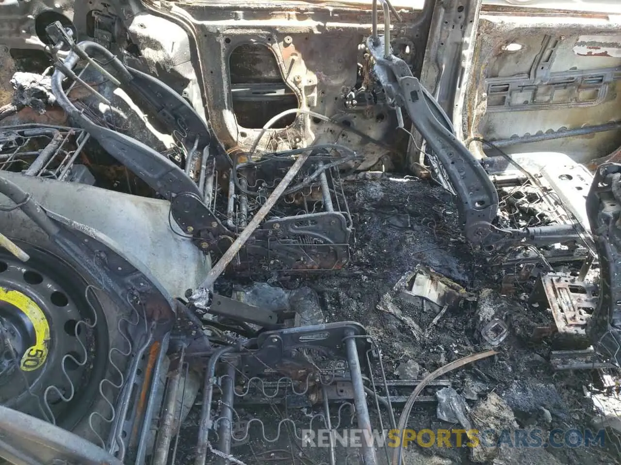 11 Photograph of a damaged car KNDMB5C19K6527807 KIA All Models 2019