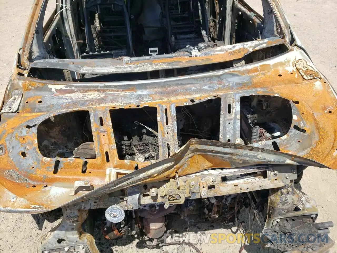 12 Photograph of a damaged car KNDMB5C19K6527807 KIA All Models 2019