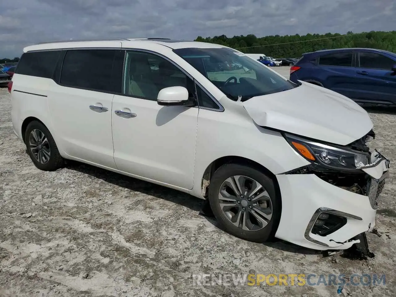 4 Photograph of a damaged car KNDMC5C14K6537559 KIA All Models 2019