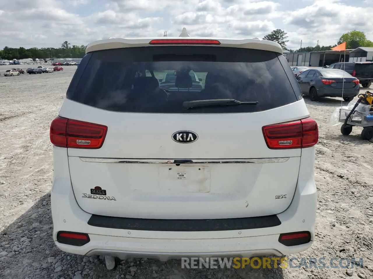 6 Photograph of a damaged car KNDMC5C14K6537559 KIA All Models 2019