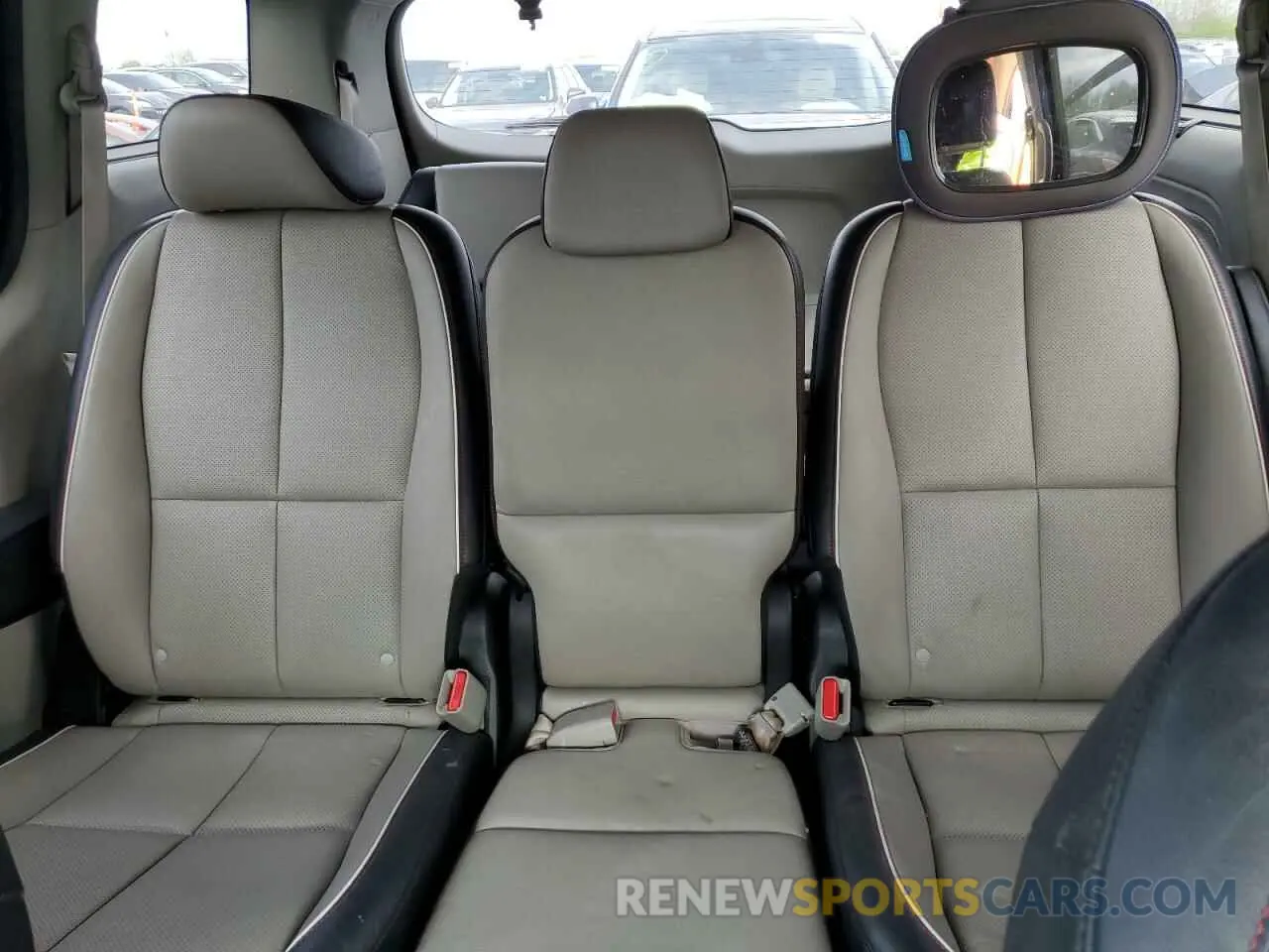 10 Photograph of a damaged car KNDMC5C14K6549727 KIA All Models 2019