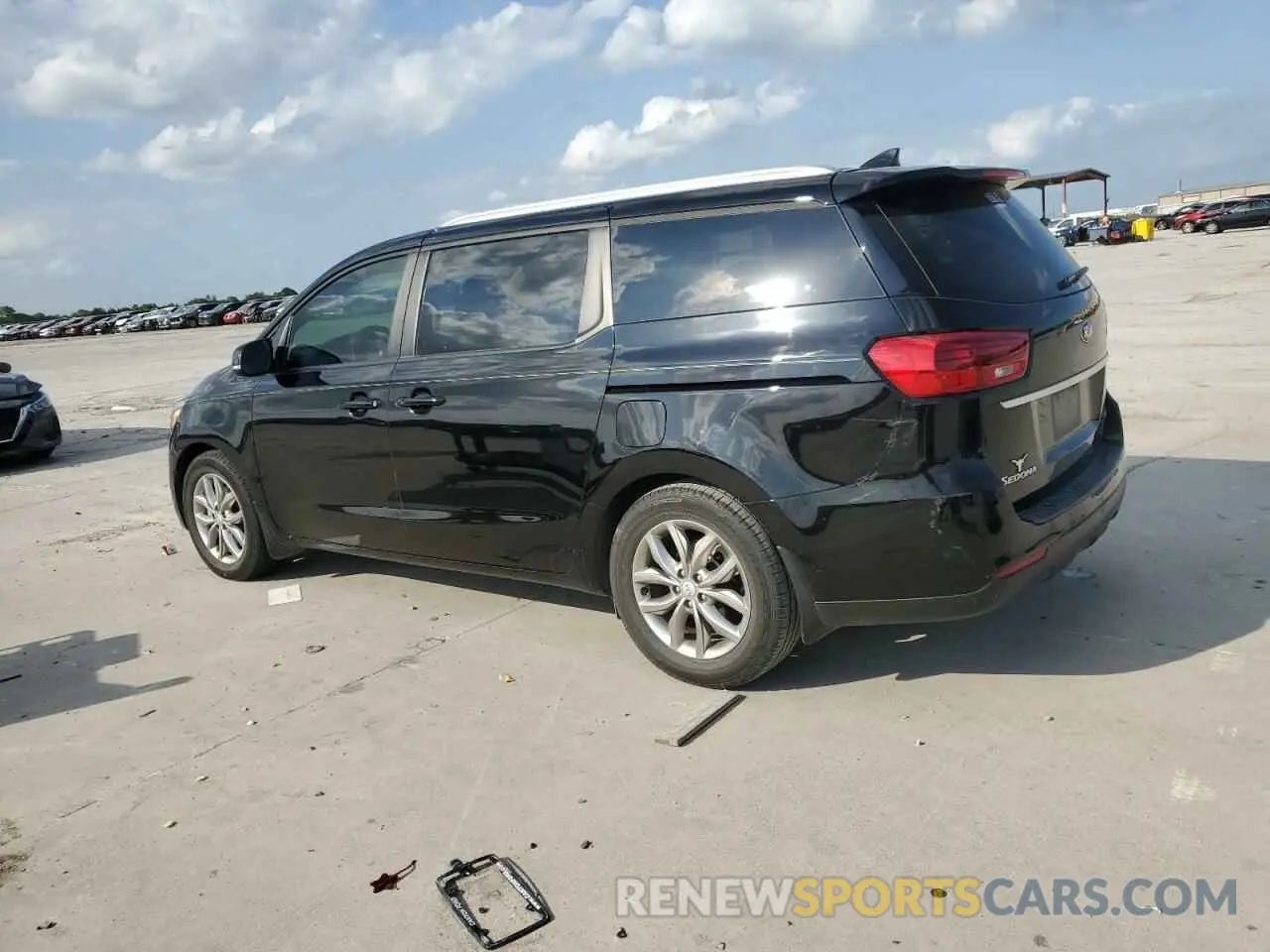 2 Photograph of a damaged car KNDMB5C10L6580297 KIA All Models 2020