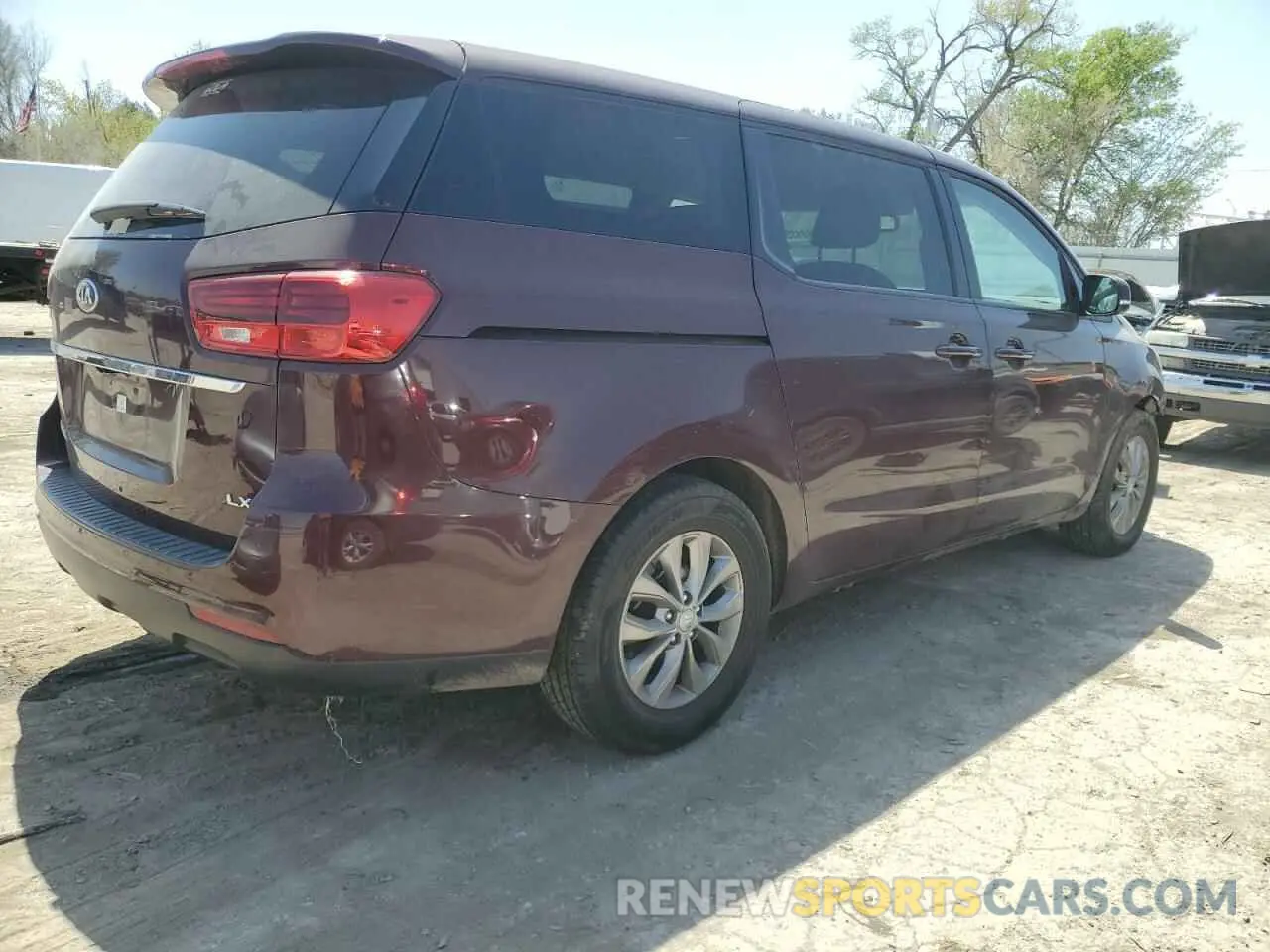 3 Photograph of a damaged car KNDMB5C15L6601659 KIA All Models 2020