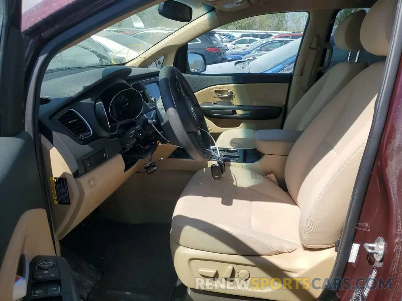 7 Photograph of a damaged car KNDMB5C15L6601659 KIA All Models 2020
