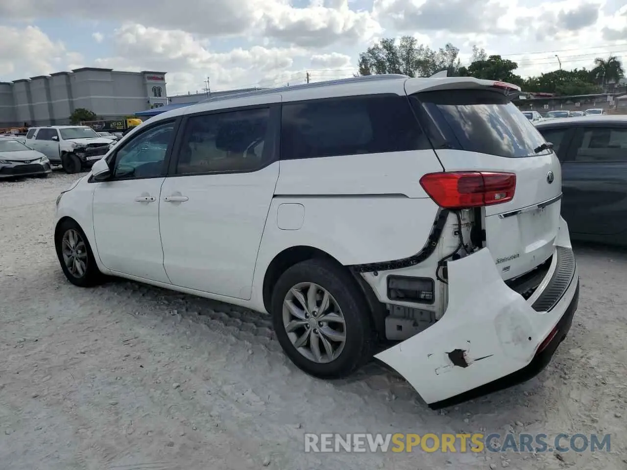 2 Photograph of a damaged car KNDMB5C18L6575719 KIA All Models 2020