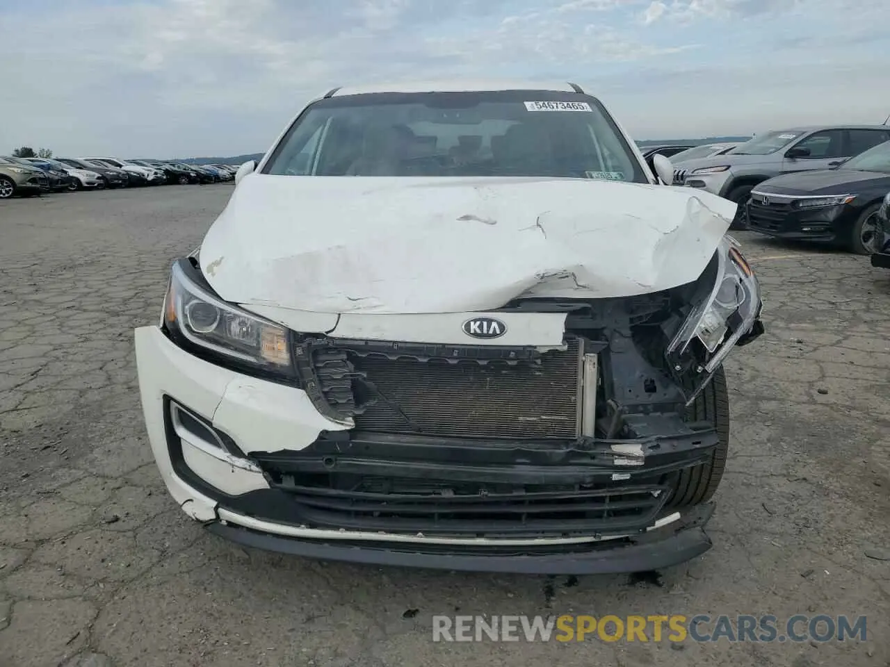 5 Photograph of a damaged car KNDMB5C1XL6590335 KIA All Models 2020