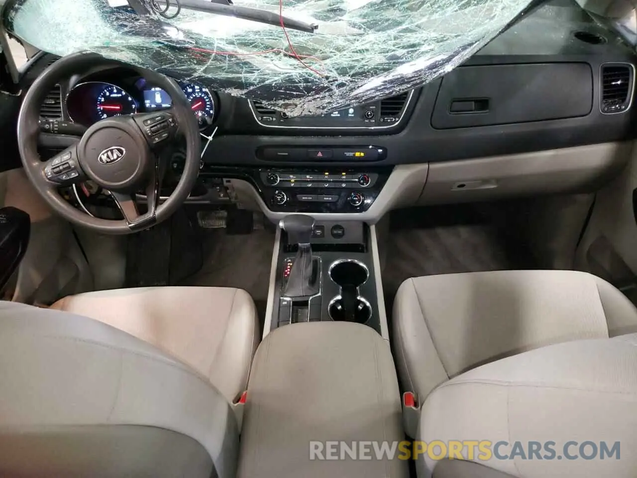 8 Photograph of a damaged car KNDMB5C14M6671008 KIA All Models 2021