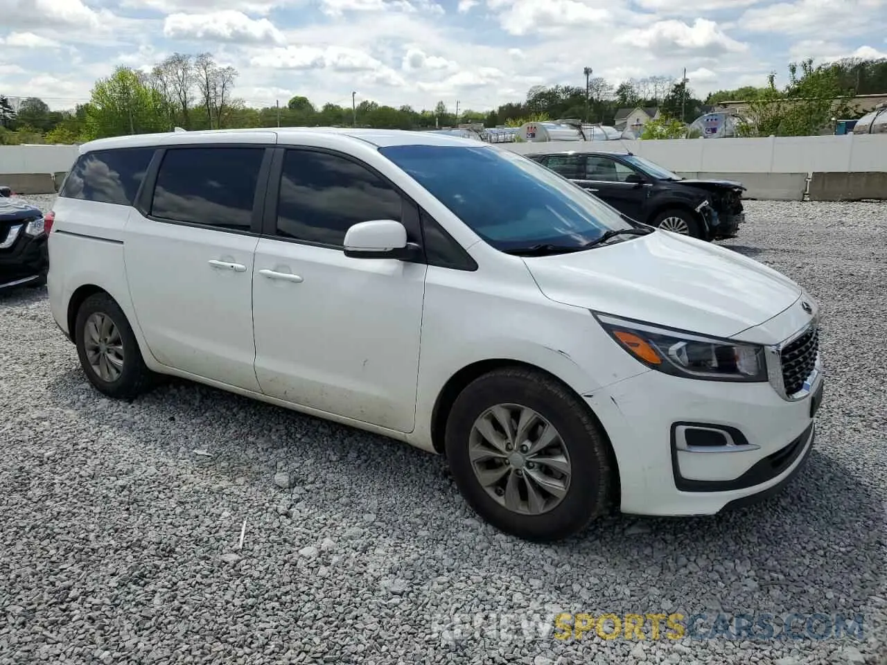 4 Photograph of a damaged car KNDMB5C18M6673876 KIA All Models 2021