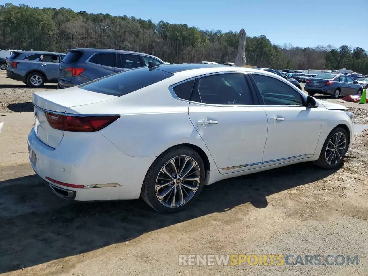 3 Photograph of a damaged car KNALC4J13K5154806 KIA CADENZA 2019