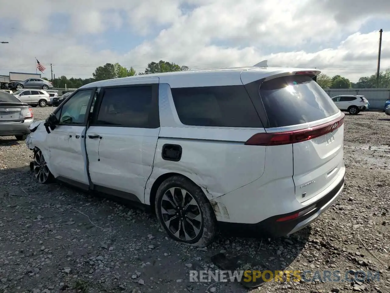 2 Photograph of a damaged car KNDNC5H30P6297805 KIA CARNIVAL E 2023