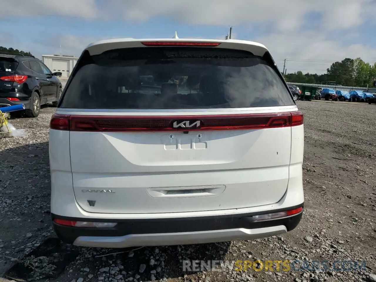 6 Photograph of a damaged car KNDNC5H30P6297805 KIA CARNIVAL E 2023