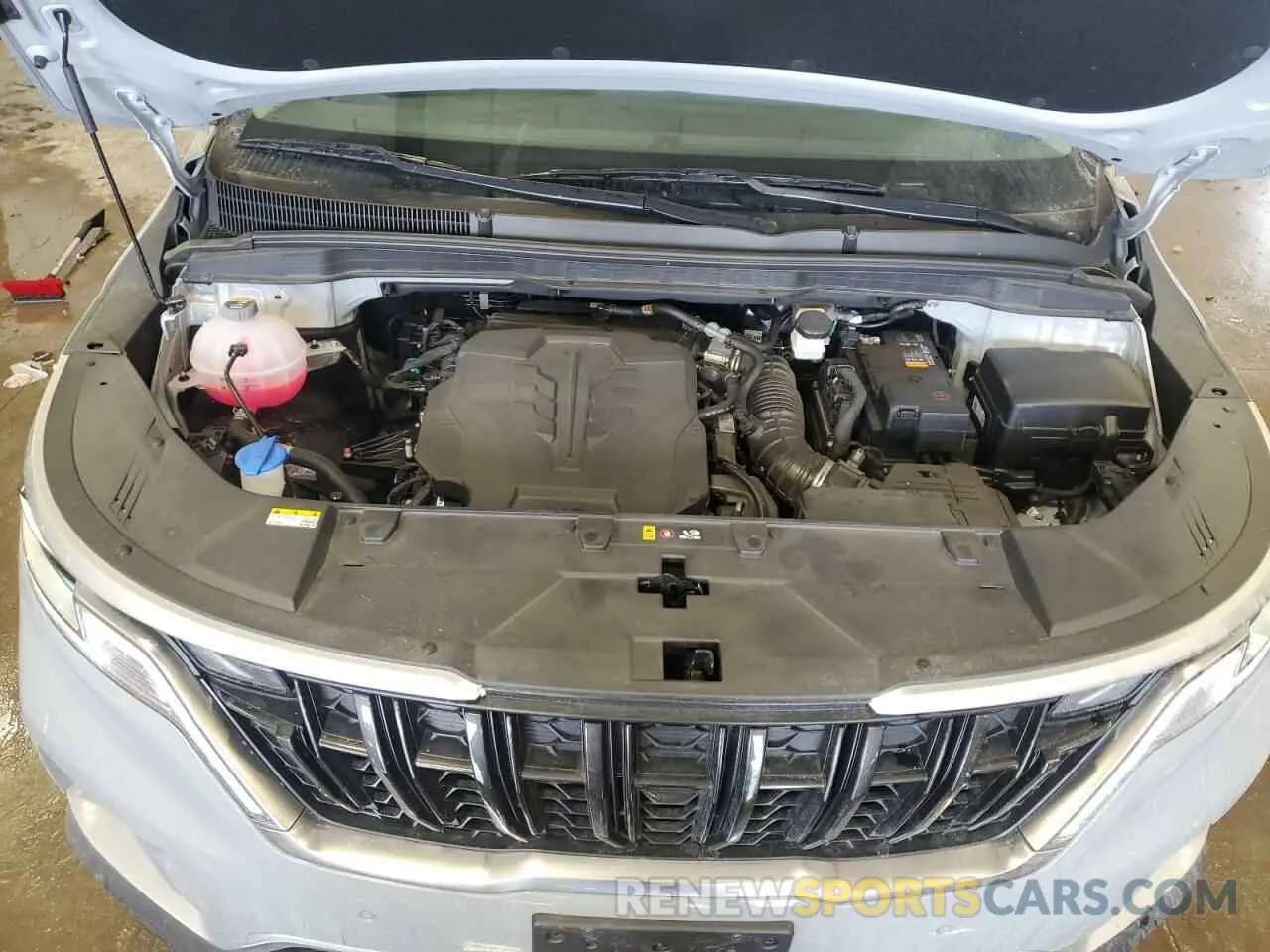 12 Photograph of a damaged car KNDNC5H30R6442389 KIA CARNIVAL E 2024