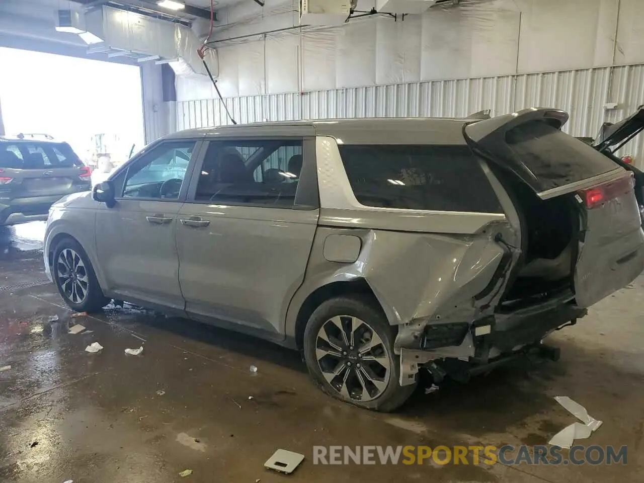 2 Photograph of a damaged car KNDNC5H30R6442389 KIA CARNIVAL E 2024