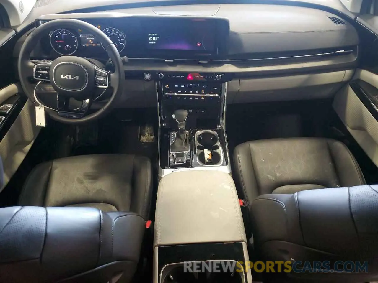 8 Photograph of a damaged car KNDNC5H30R6442389 KIA CARNIVAL E 2024