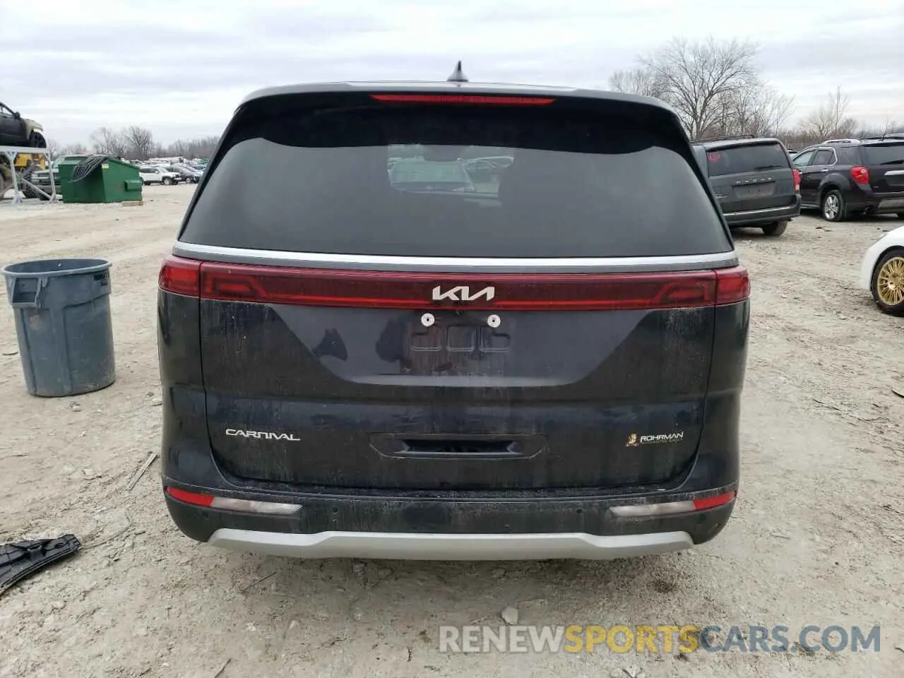6 Photograph of a damaged car KNDNC5H31R6444751 KIA CARNIVAL E 2024
