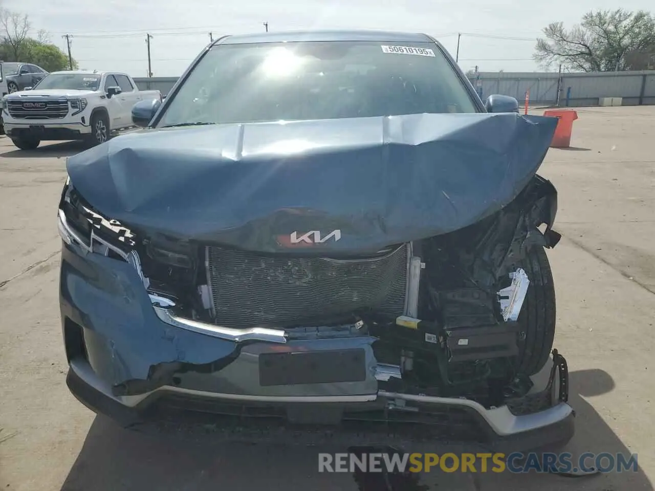 5 Photograph of a damaged car KNDNC5H36R6441375 KIA CARNIVAL E 2024