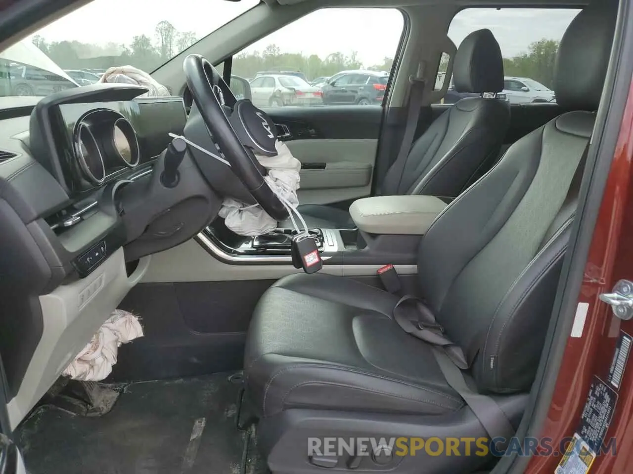 7 Photograph of a damaged car KNDNC5H39R6316631 KIA CARNIVAL E 2024